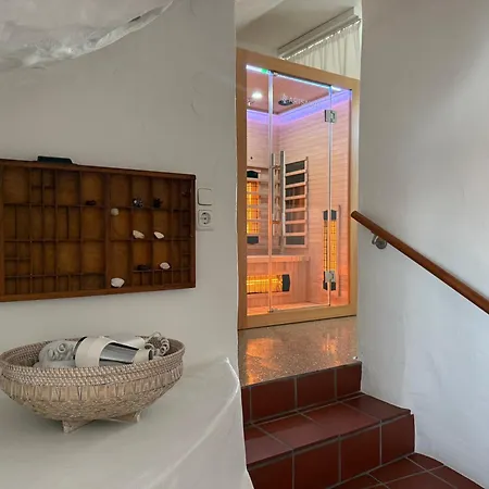 Fuer 2 Personen 80 M² Apartman Fladungen